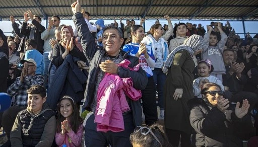 Mersin'in gol rekortmeni amatör futbol takımının maçları şenlik havasında geçiyor