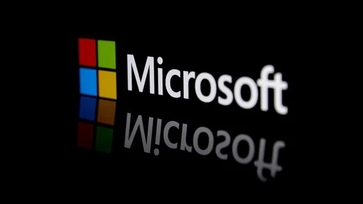 Microsoft, Gazze'de can verenler için sessiz protesto düzenleyen iki çalışanını işten çıkardı