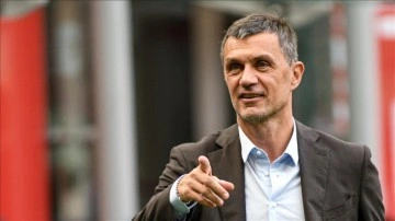 Milan kulübü idari direktör Paolo Maldini ile yolları ayırdı