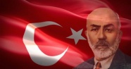 Milli şair Mehmet Akif Ersoy kabri başında dualarla anıldı