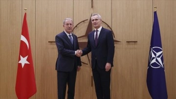 Milli Savunma Bakanı Akar, NATO Genel Sekreteri Stoltenberg ile görüştü