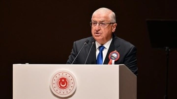 Milli Savunma Bakanı Güler, 15 Temmuz sürecini AA'ya anlattı