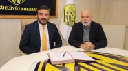 MKE Ankaragücü Hikmet Karaman'la sözleşme imzaladı