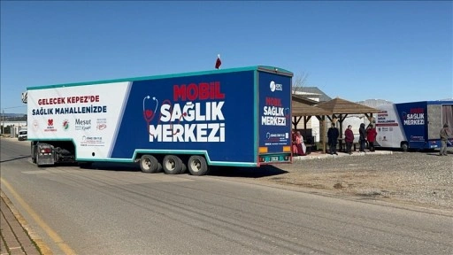 Mobil sağlık tırı ekibi erken tanı için yollara düşüyor