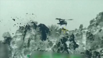 MSB, Irak'ın kuzeyinde komandoların helikopterden zorlu araziye inişine ilişkin görüntü paylaşt
