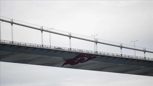 Muhsin Yazıcıoğlu'nun sözleri vefat yıl dönümünde Boğaz'daki iki köprüye asıldı