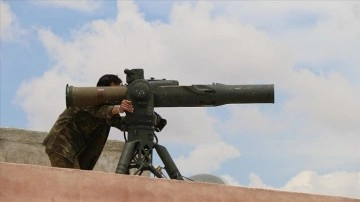 Münbiç'te YPG/PKK’lıların elindeki ABD yapımı TOW tanksavarlar, objektiflere yansıdı