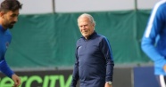 Mustafa Denizli: 'Futbolcularımın isteğinden son derece memnunum'