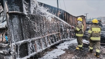 Nijerya'da akaryakıt tankerinin patlaması sonucu 11 kişi öldü