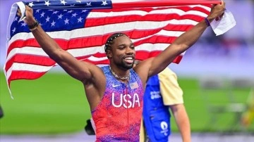 Olimpiyat Oyunları'nda atletizm erkekler 100 metrede ABD'li Noah Lyles altın madalya elde