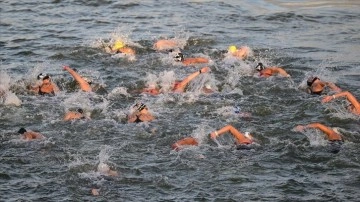 Olimpiyat Oyunları'nda maraton yüzme kadınlar 10 kilometre yarışında madalyalar sahibini buldu