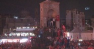 On binlerce vatandaş, Kasımpaşa'dan Taksim'e yürüdü