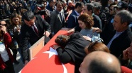 Osmangazi Üniversitesinde hayatını kaybedenler için tören