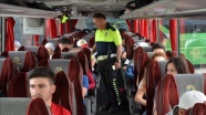 Otobüs yolcularına 'emniyet kemeri' uyarısı
