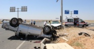 Otomobil kamyonete çarptı: 1 ölü, 4 yaralı!