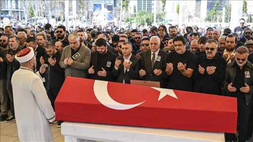 Oyuncu Şinasi Yurtsever İstanbul'da son yolculuğuna uğurlandı