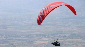 Paramotor sporcuları kayıt altına alınacak