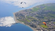 'Paraşüt tutkunları Alatepe'de gökyüzüyle buluşuyor'