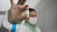 Peru&#039;da ilk koronavirüs aşısı bir doktora yapıldı