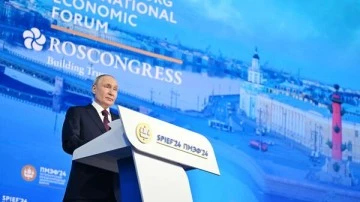 Petersburg Ekonomi Forumu egemen ülkelerdeki şirketlere Rusya'nın kapılarını açtı -Okay Deprem yazdı-