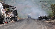 PKK’lıların araç yaktığı Tunceli-Erzincan karayolu ulaşıma açıldı