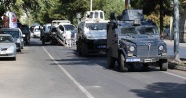 Polis zırhlı aracı sivil araçla çarpıştı