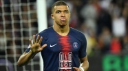 PSG, Mbappe'nin takımda kalacağını açıkladı