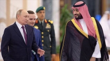 Putin, Suudi Arabistan Veliaht Prensi ile enerji piyasasını görüştü