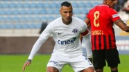 Quaresma, Portekiz ekibi Vitoria'ya transfer oldu