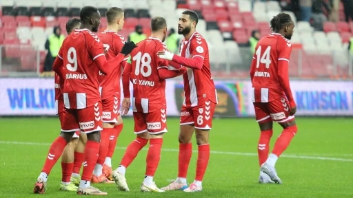 Reeder Samsunspor, Atakaş Hatayspor'u mağlup etti