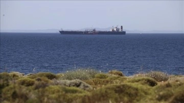 Rus petrolünün Yunanistan açıklarındaki sulardan Avrupa'ya gizli şekilde nakledildiği ileri sür