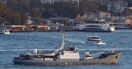 Rus savaş gemisiyle yük gemisi çarpıştı!