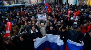 Rusya'da seçimleri protesto eden binlerce kişi sokaklara çıktı