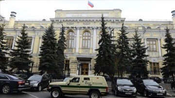 Rusya Merkez Bankası’ndan "ekonomi aşırı ısınma dönemine girebilir" uyarısı