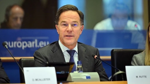 Rutte'den AB'ye uyarı: NATO müttefikleri arasında yeni engeller çıkarmak kendimize zarar vermek olur