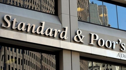 S&P'den Trump'ın tarife planlarının otomobil üreticilerinin karlarını etkileyebileceği