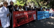 Sağlık çalışanları şiddeti protesto etti