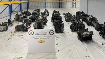 Samsun'da gümrük kaçağı 32 lüks otomobil motoru ele geçirildi