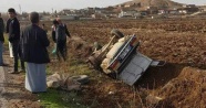 Şanlıurfa’da devrilen otomobilin sürücüsü yaralandı