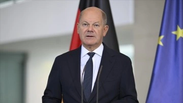 Scholz, Rusya ile Ukrayna arasında barışın sağlanması için katkıda bulunabileceklerini söyledi