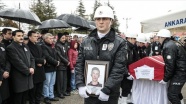 Şehit polis Elber&#039;in cenazesi toprağa verildi