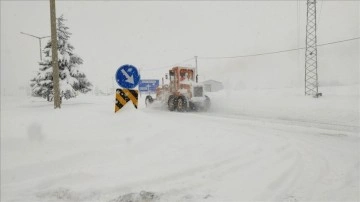 Seydişehir-Antalya kara yolu küçük araçların geçişine açıldı