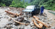 Şiddetli yağış Rize’de etkili oldu