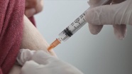Sırbistan, komşusu Bosna Hersek&#039;e 10 bin doz Kovid-19 aşısı bağışladı