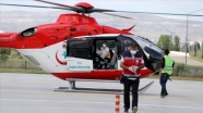 Sivas'ta ambulans helikopter zatürre olan "Meliha bebek" için havalandı
