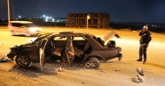 Sivas&#039;ta takla atan otomobil metrelerce sürüklendi: 3 yaralı