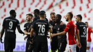 Sivasspor Antalya deplasmanında rahat kazandı