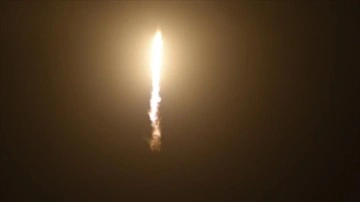 Space One Co. firmasının "Kairos" roketi kalkıştan sonra patladı