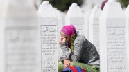 'Srebrenitsa Boşnakların en derin yarasıdır'