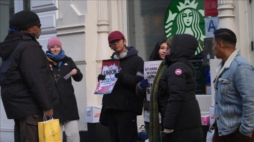 Starbucks çalışanlarının grevi ABD genelinde 300'den fazla şubeye yayılıyor